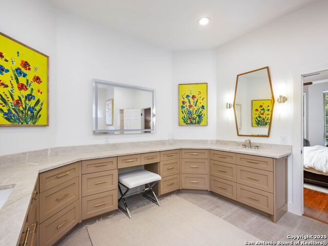 Image 26 of 50 For 17 Inwood Terrace