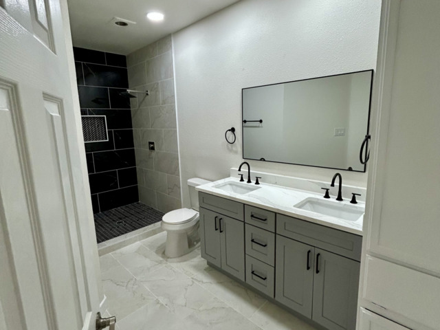 Listing photo id 17 for 9115 Autumn Skies