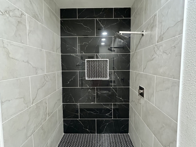 Listing photo id 18 for 9115 Autumn Skies