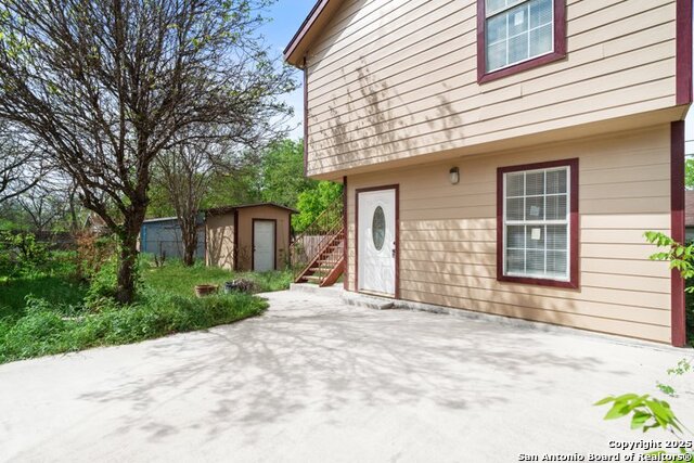 Image 5 of 13 For 1519 Schley Ave  2