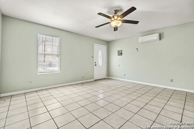 Image 9 of 13 For 1519 Schley Ave  2