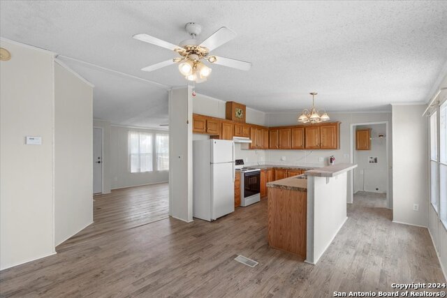 Image 4 of 21 For 4339 Stagecoach