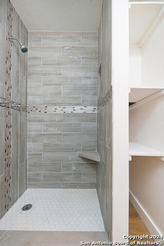 Image 12 of 16 For 10527 Perrin Beitel Rd A112