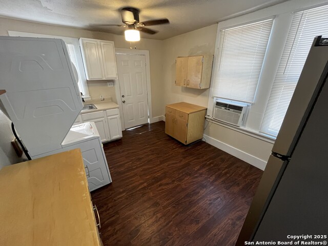 Image 10 of 11 For 520 Paschal  