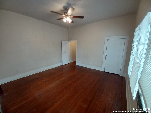 Image 4 of 11 For 520 Paschal  