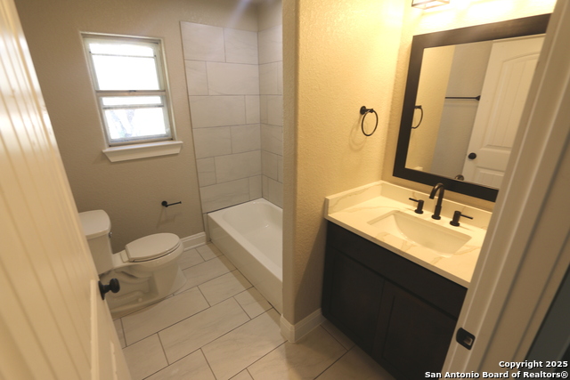 Image 23 of 31 For 1116 Hummingbird Lane