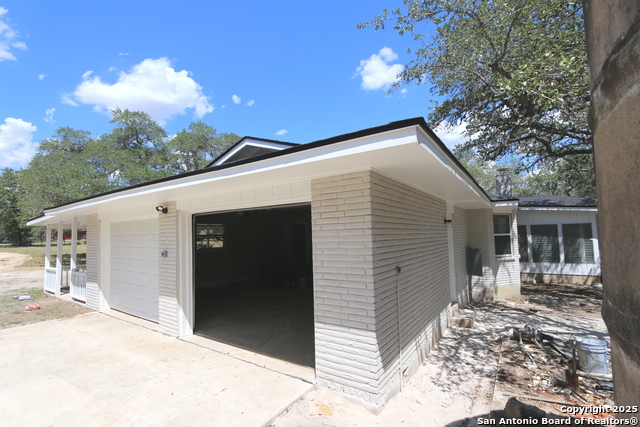 Image 25 of 31 For 1116 Hummingbird Lane