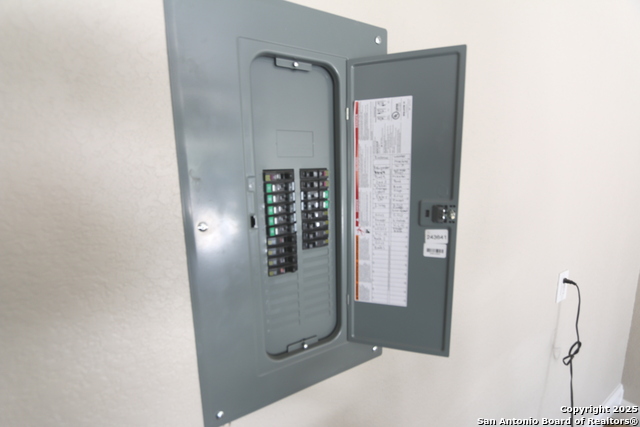 Image 28 of 31 For 1116 Hummingbird Lane