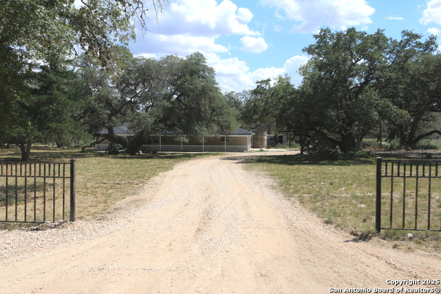 Image 8 of 31 For 1116 Hummingbird Lane