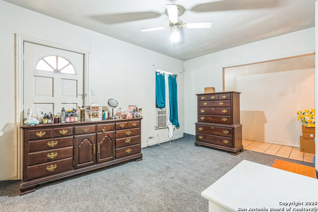 Image 13 of 30 For 2362 Gramercy Pl. W