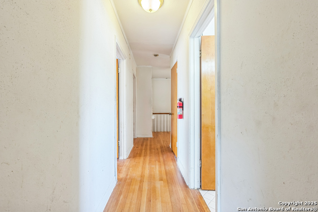 Image 20 of 30 For 2362 Gramercy Pl. W
