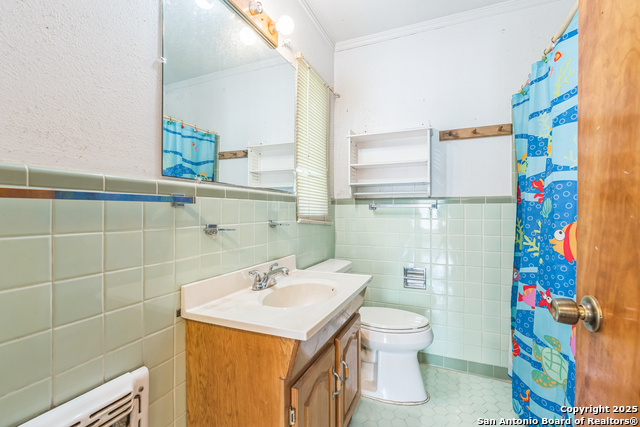 Image 27 of 30 For 2362 Gramercy Pl. W