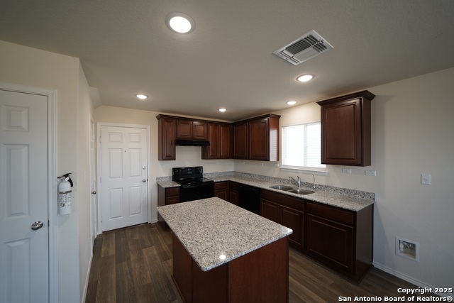 Image 9 of 20 For 743 Retama Pass