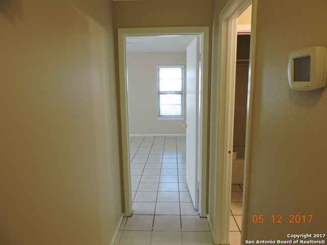 Image 10 of 19 For 5319 Fair Ridge Dr