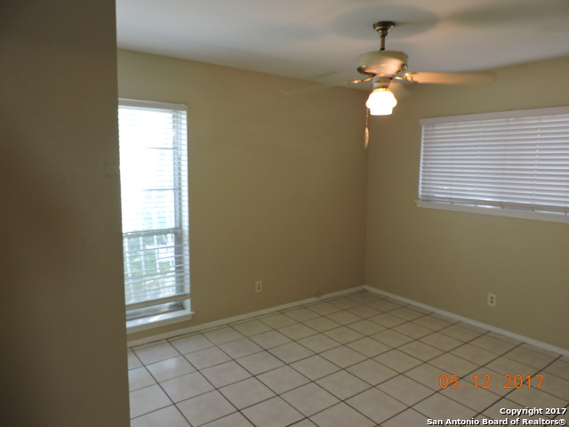 Image 12 of 19 For 5319 Fair Ridge Dr