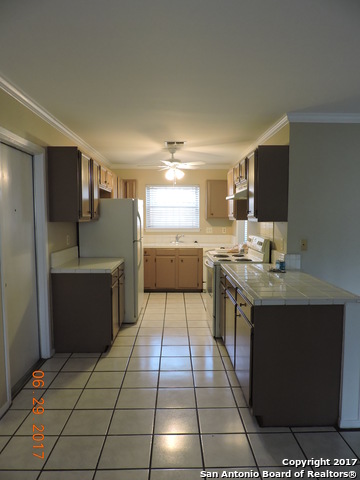 Image 6 of 19 For 5319 Fair Ridge Dr
