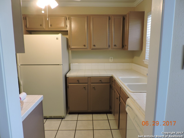 Image 9 of 19 For 5319 Fair Ridge Dr