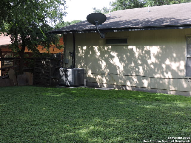 Image 13 of 13 For 1218 Saint Lawrence St