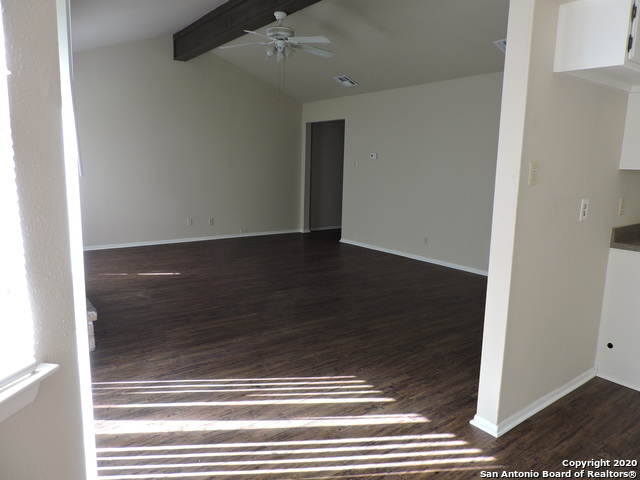 Image 2 of 13 For 1218 Saint Lawrence St