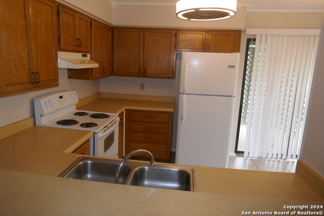 Image 10 of 13 For 8703 Welles Harbor Cir