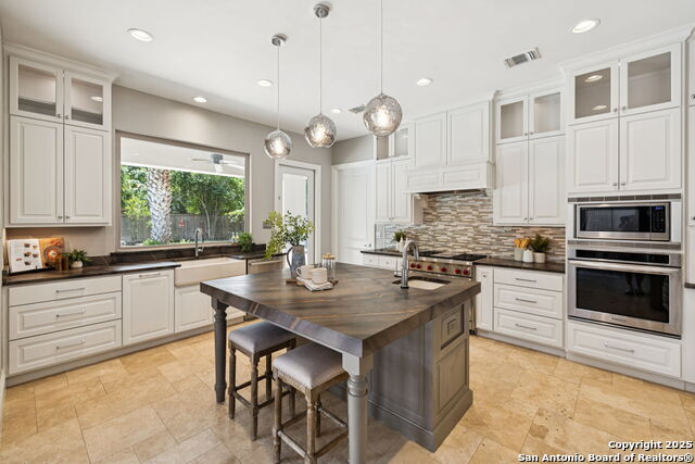 Image 14 of 50 For 836 Canterbury Hill