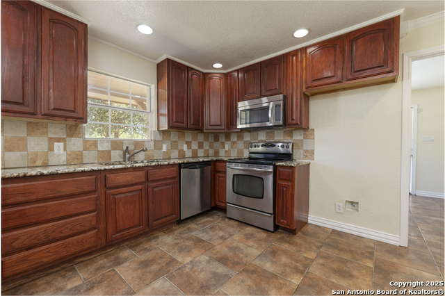Image 13 of 40 For 205 6th  