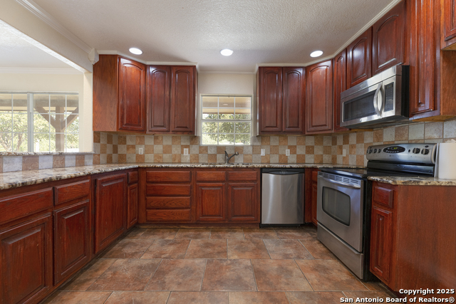 Image 14 of 40 For 205 6th  
