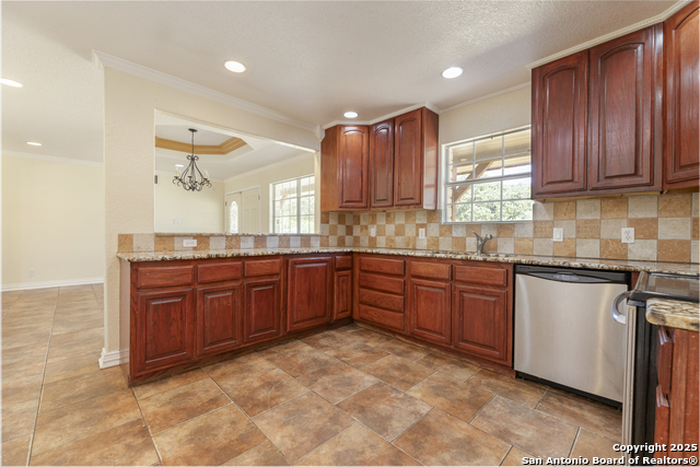 Image 15 of 40 For 205 6th  