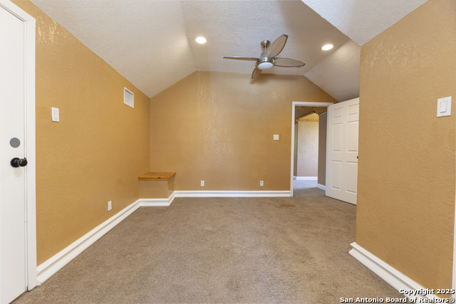 Image 25 of 40 For 205 6th  