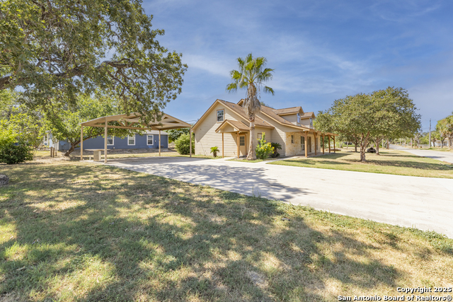 Image 6 of 40 For 205 6th  