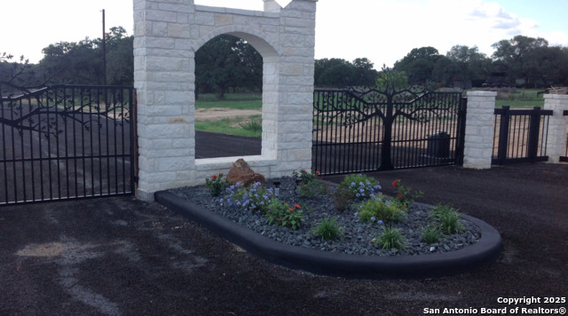 Image 4 of 4 For 129 Timber Place