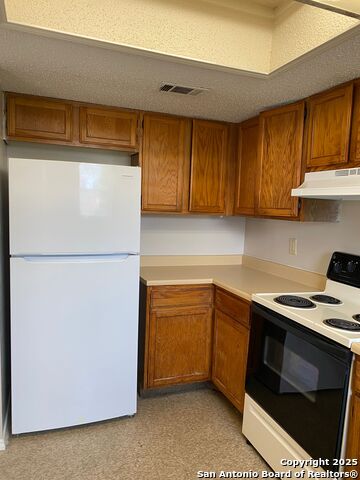 Image 3 of 5 For 4103 Lennox  2
