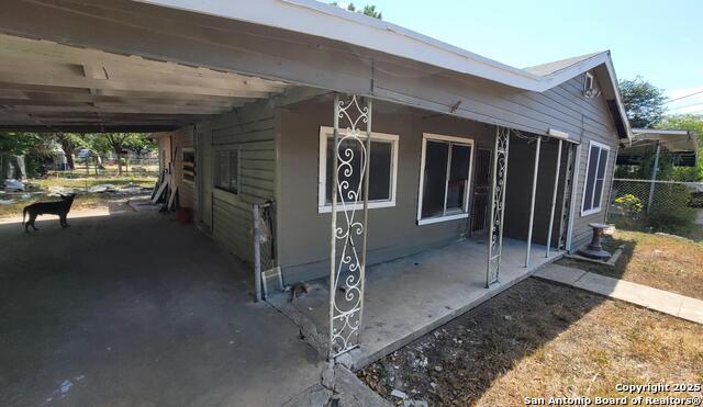 Image 3 of 15 For 814 Vermont