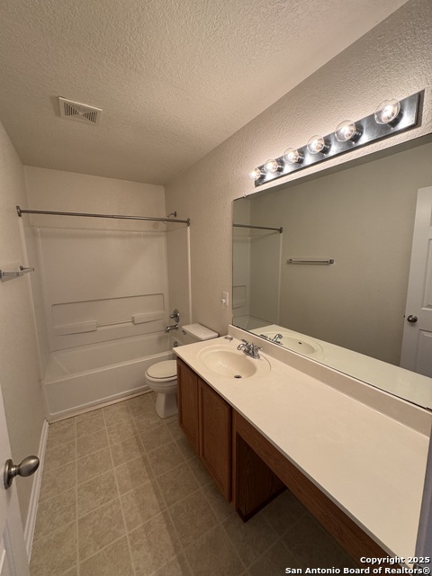 Image 17 of 21 For 3619 Dunlap Fields