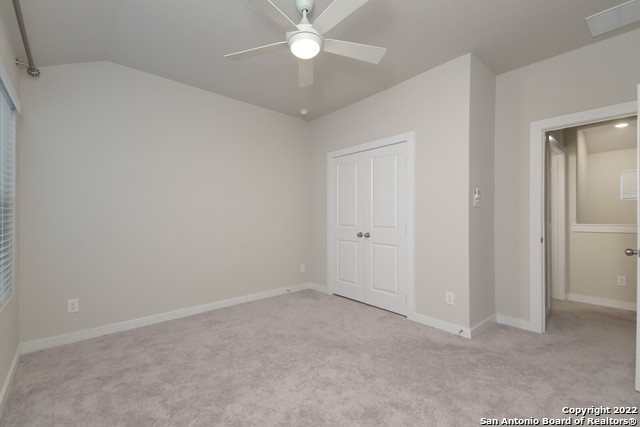 Listing photo id 22 for 8015 Needle Creek