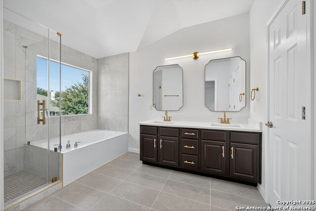 Details for 8407 Western Way, San Antonio, TX 78254