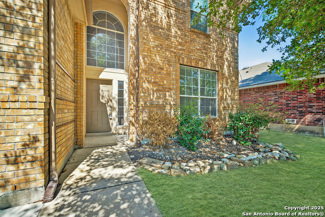 Listing photo id 3 for 8407 Western Way