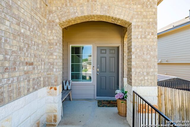 Image 5 of 47 For 6220 Sunhigh Dr.