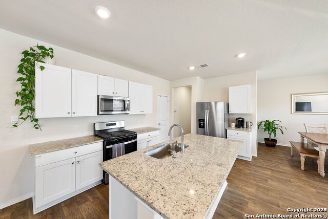 Image 6 of 47 For 6220 Sunhigh Dr.