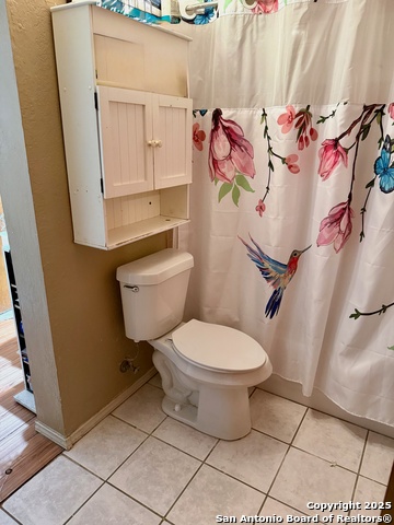 Image 11 of 29 For 541 Deer Creek E