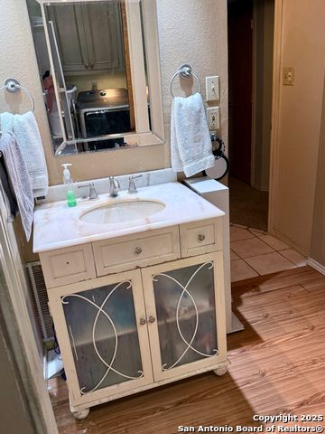 Image 12 of 29 For 541 Deer Creek E