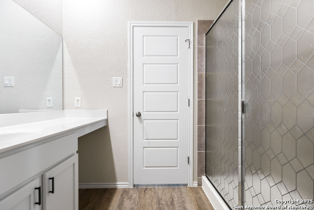 Image 22 of 27 For 19916 Doc Holiday