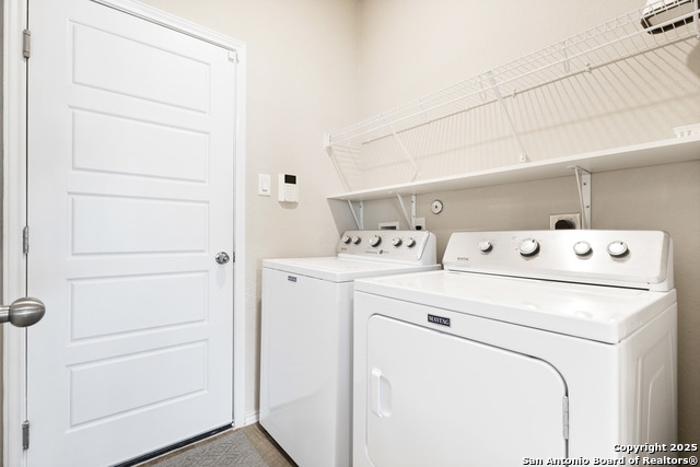 Image 24 of 27 For 19916 Doc Holiday