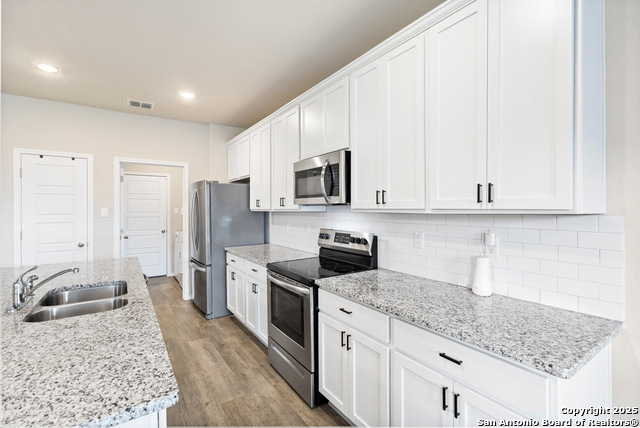 Image 9 of 27 For 19916 Doc Holiday