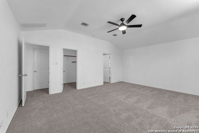 Image 33 of 53 For 21634 Seminole Oaks