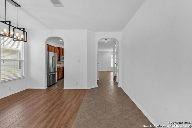 Image 8 of 53 For 21634 Seminole Oaks