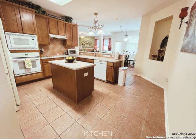Image 8 of 33 For 1008 Oak Ridge