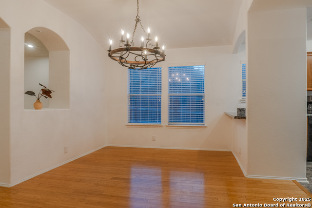 Image 8 of 29 For 8502 Chickasaw Blf