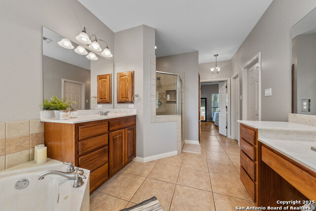 Listing photo id 21 for 105 Legacy Oaks
