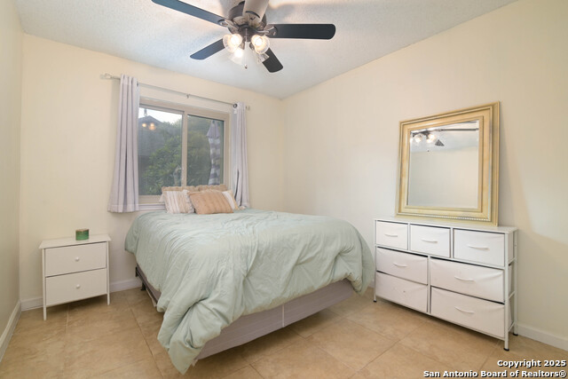 Listing photo id 18 for 2851 Burning Rock